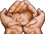 BEBE AU COEUR D'UNE MAIN